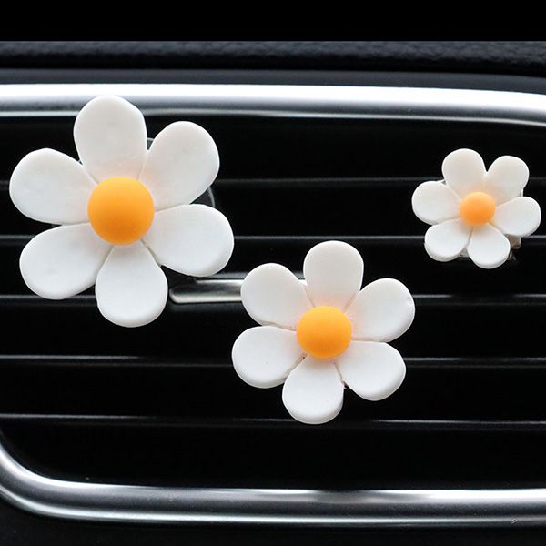 Six-petal daisy car air conditioning outlet perfume car air freshener car decoration clip car decoration